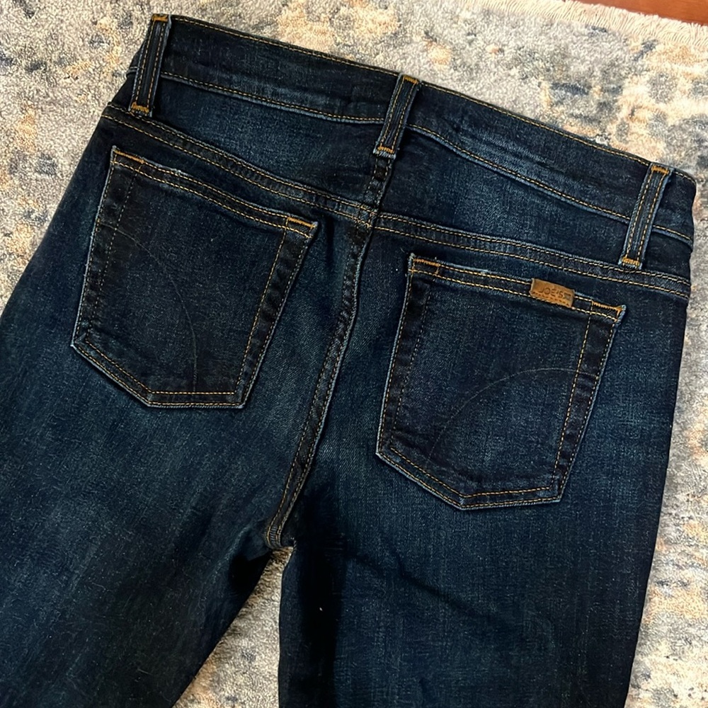 Like new Joes petite bootcut jeans.  26 waist.  30 inch inseam